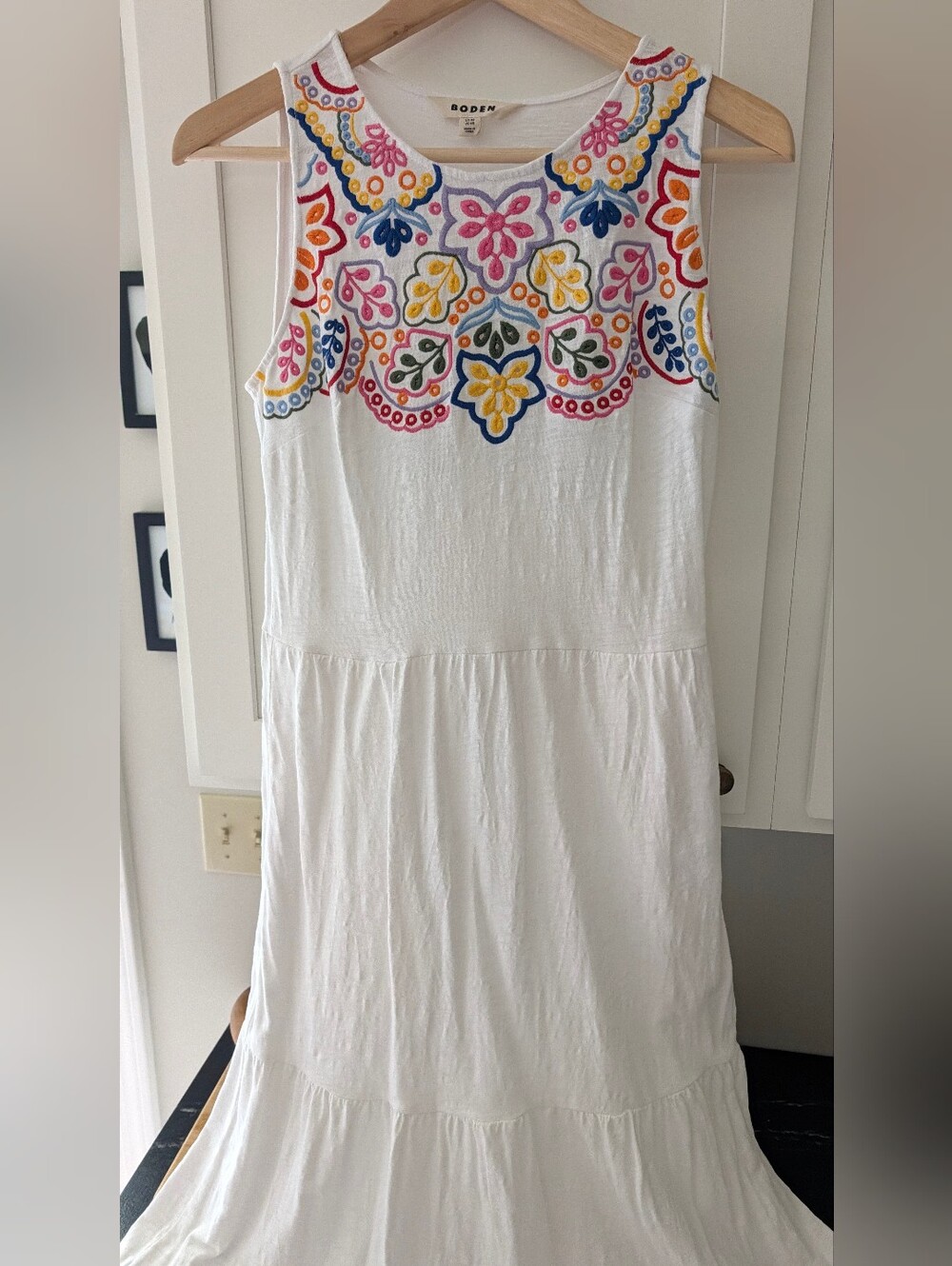 Boden Embroidered Cotton Tiered Maxi Dress White Multicolor 4R - Picture 6 of 9